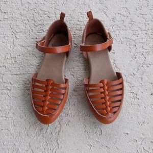 Old Navy Sandals Huaraches